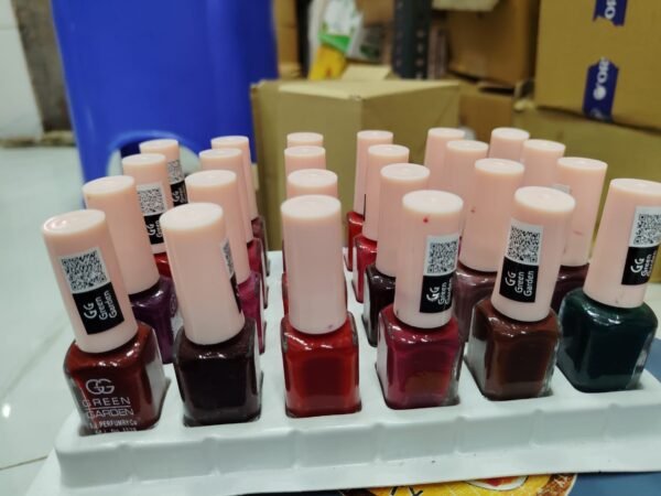 GG nail polish 6*4